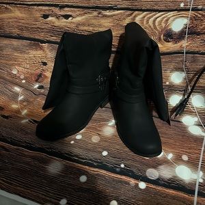 XOXO Mayne Women's Knee-High Boots